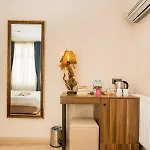 Corner Garden Hotel