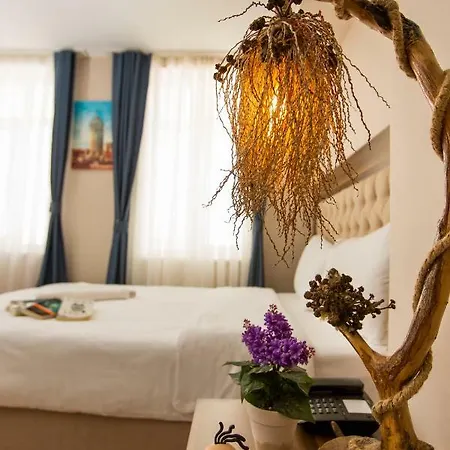 Hotel Corner Garden 5*