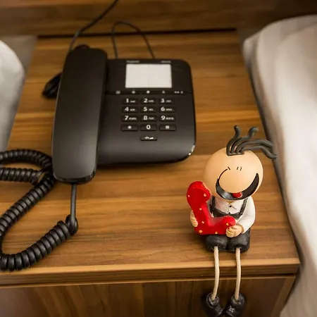 Corner Garden Hotel 5*